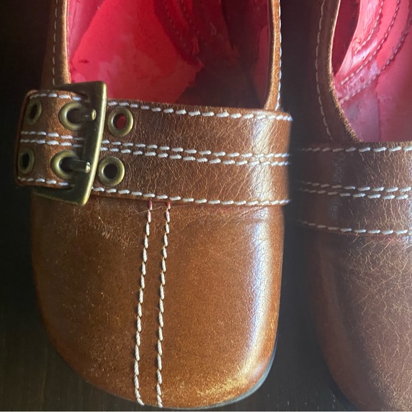 Kenneth Cole Reaction Leather pumps - Picture 10 of 11